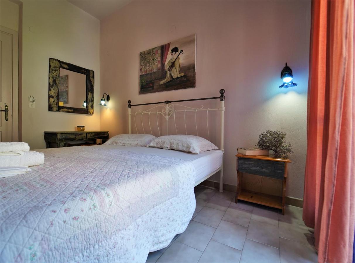 Antigoni Apartments Parga Eksteriør billede