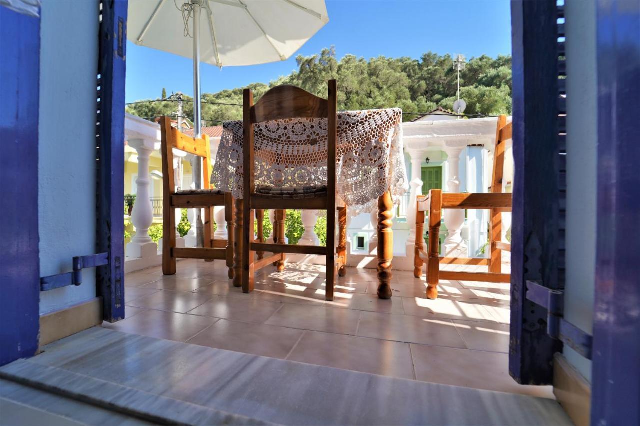 Antigoni Apartments Parga Eksteriør billede